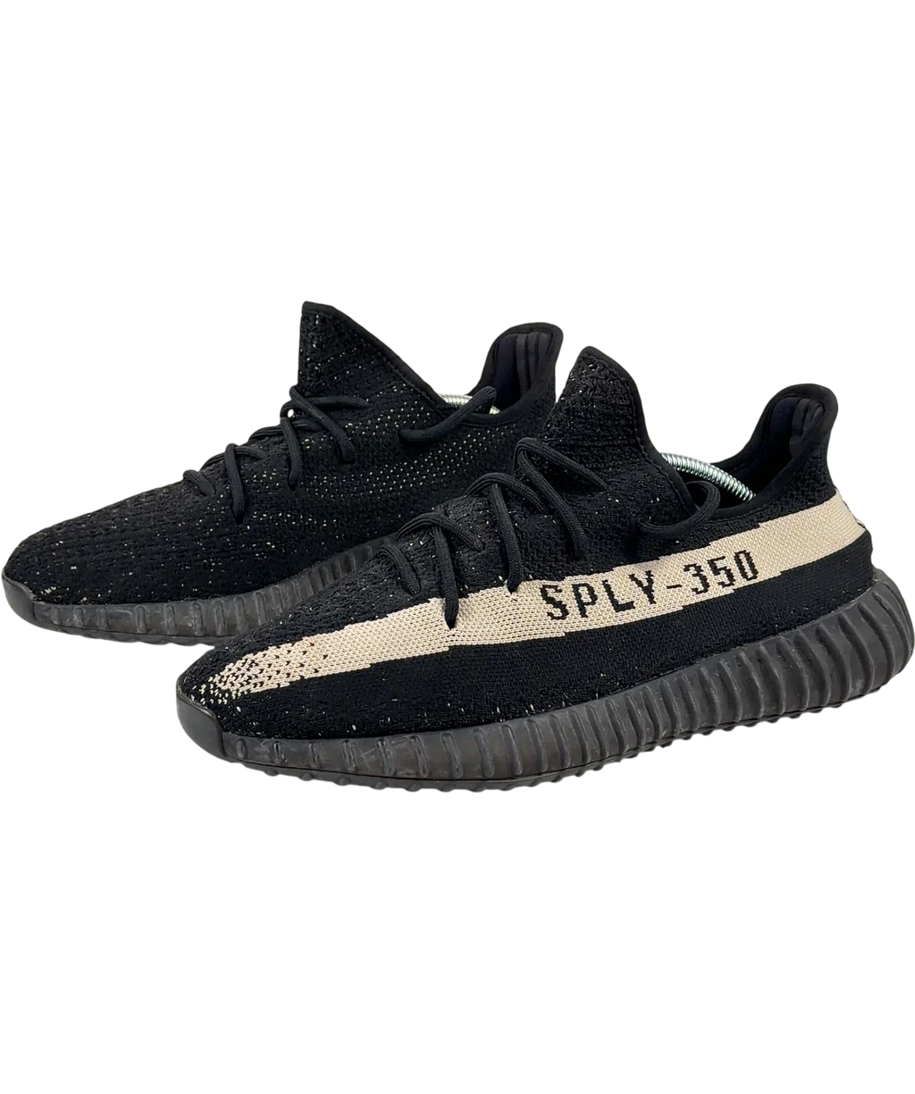 adidas Black Yeezy Boost 350 V2, size UK 9 EU 42 👠 — label