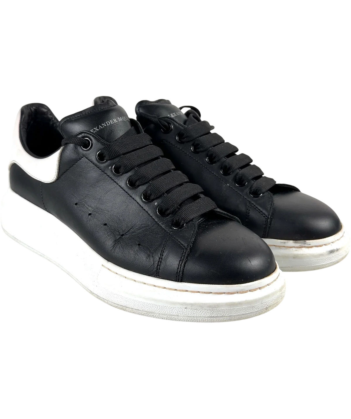 Alexander McQueen Black Men's Oversized Sneaker, size UK 9 EU 43 👞 — front
