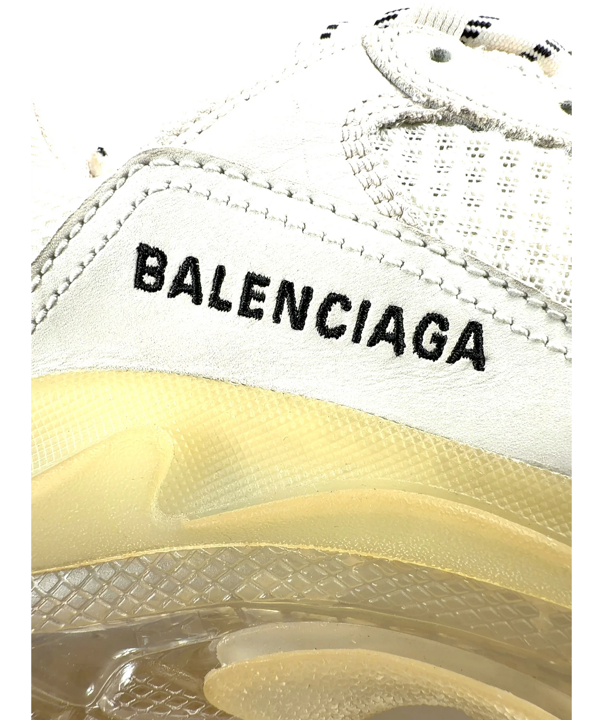 Balenciaga White Colour, size UK 5 EU 38 👠 — care label