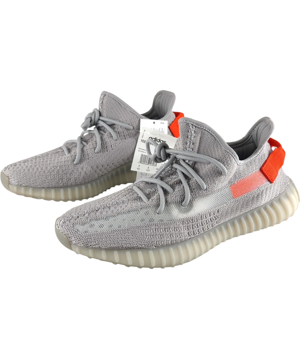 adidas Grey Yeezy Boost 350 V2 Tail LighT GREY TRAINERS, size UK 9 EU 42 👠 — label