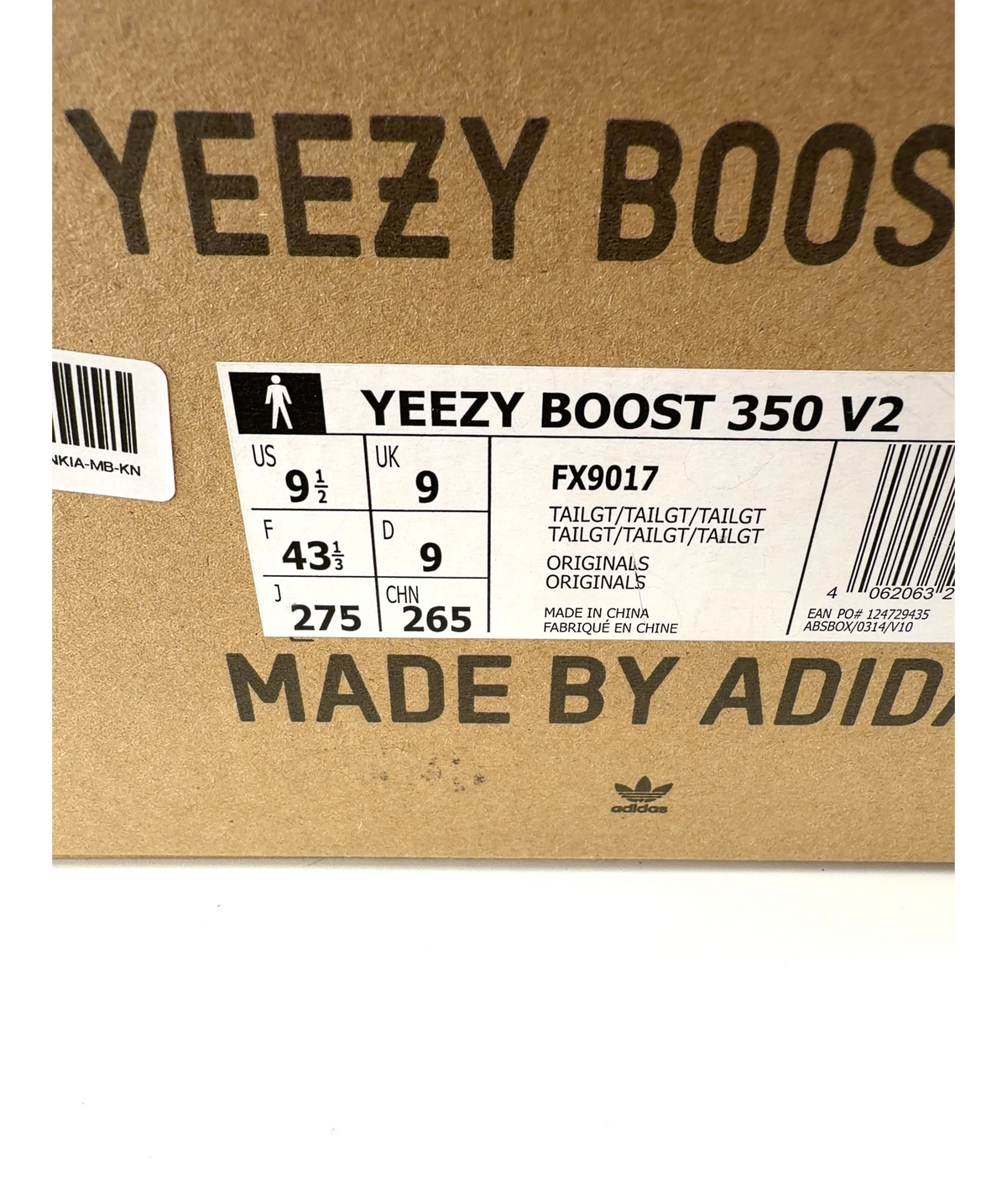 adidas Grey Yeezy Boost 350 V2 Tail LighT GREY TRAINERS, size UK 9 EU 42 👠 — fabric detail