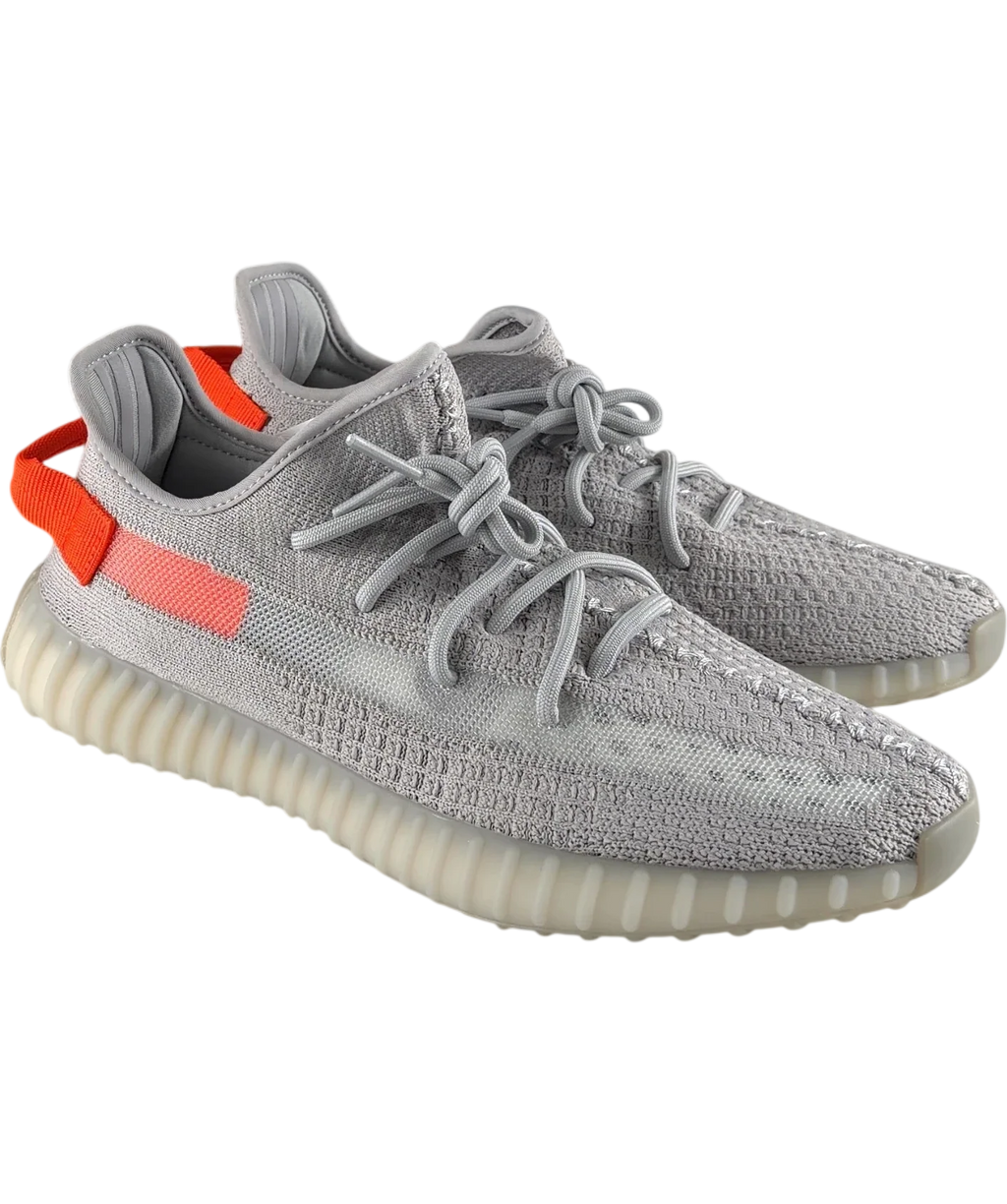 adidas Grey Yeezy Boost 350 V2 Tail Light GREY TRAINERS, size UK 9 EU 42 👠 — front