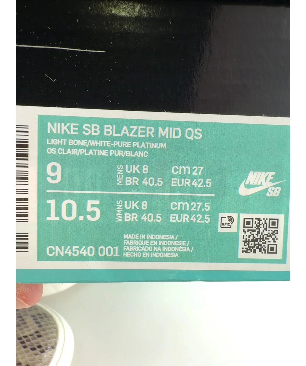 Nike Grey SB x Soulland Blazer Mid QS Fri.day 03 Snakeskin Hi-top trainers, size UK 8 EU 41 👠 — fabric detail