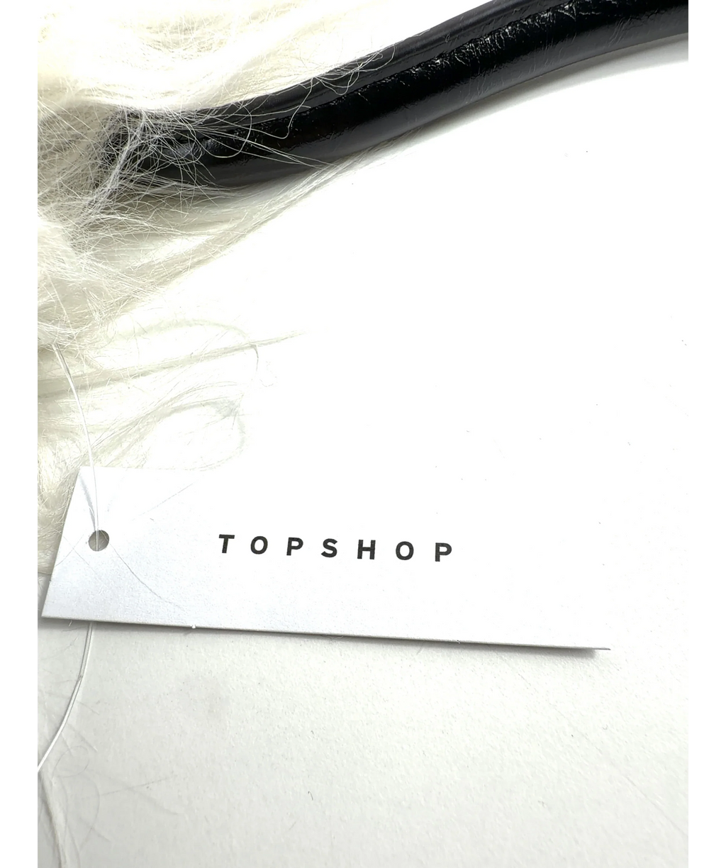 TOPSHOP Cream Colour — label