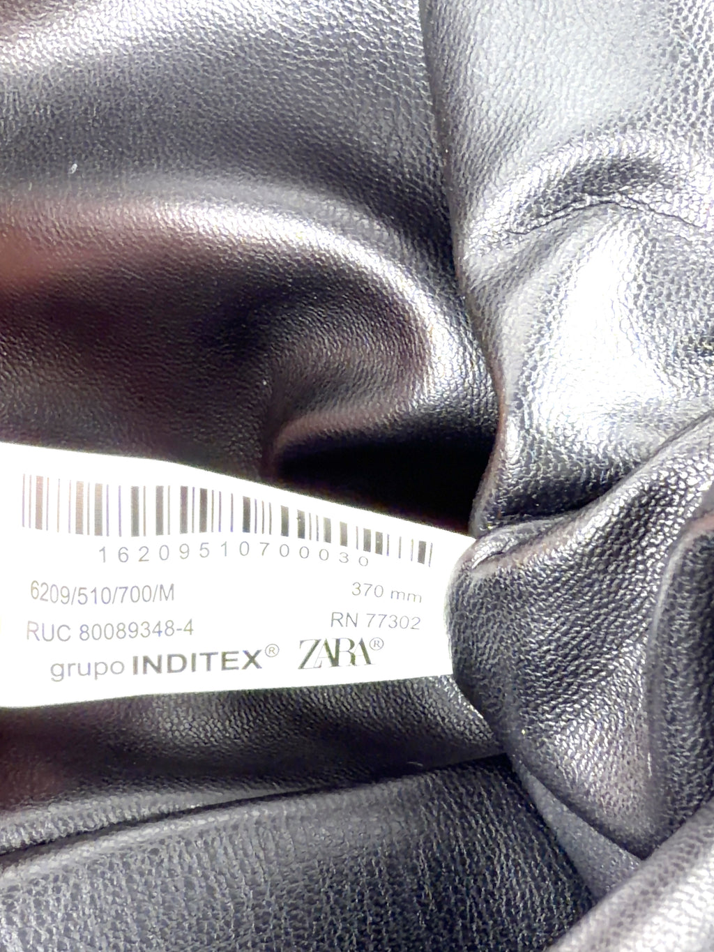 ZARA Red Colour — care label
