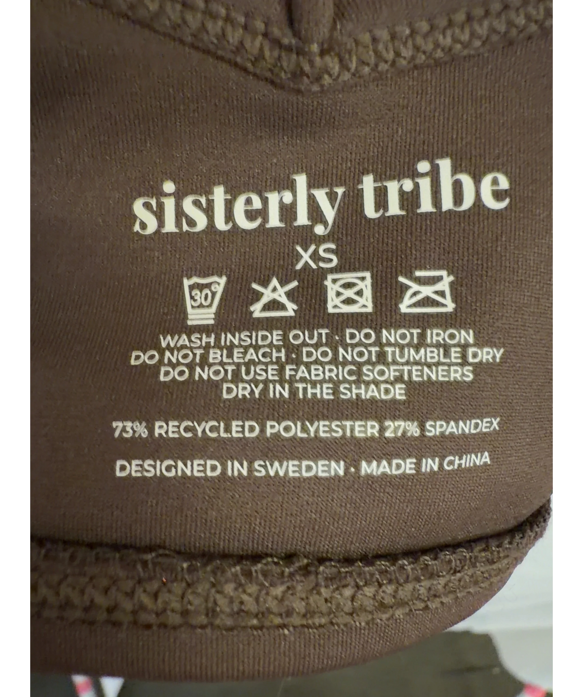 SISTERLY TRIBE Brown activewear crop top, size UK XS — detail