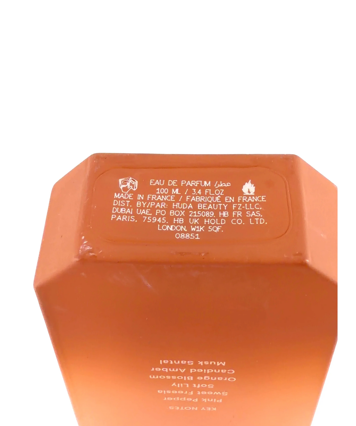 KAYALI 34 FREEDOM MUSK SANTAL | 34, size 100ml — fabric detail