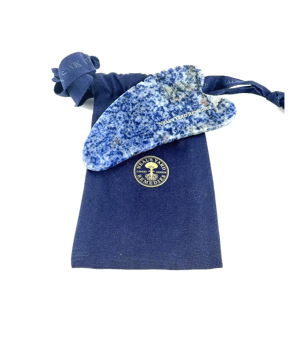 Neal's Yard Crystal Sculpt Gua Sha — detail