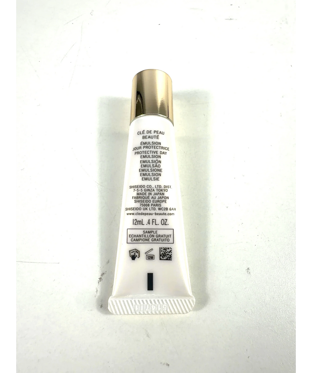 Clé de Peau Beauté Protective Day Emulsion, size 12ml — care label