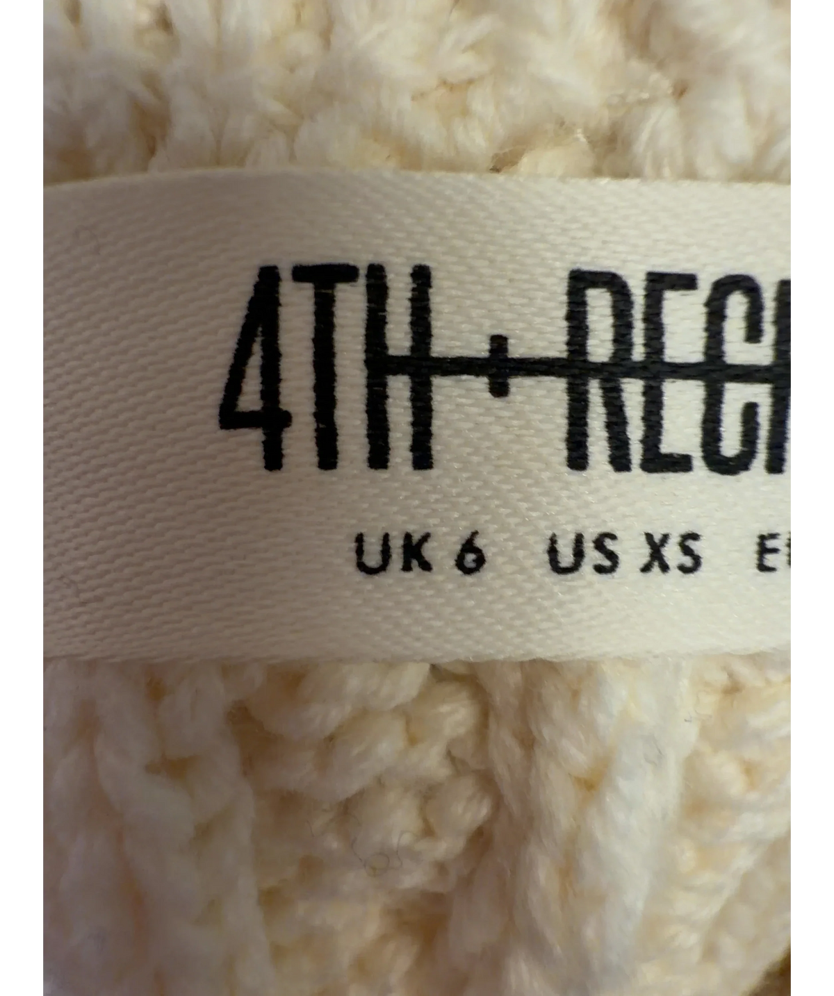 4th & Reckless Cream cable knit v-neck jumper and wide-leg trousers co-ord, size UK 8 — fabric detail