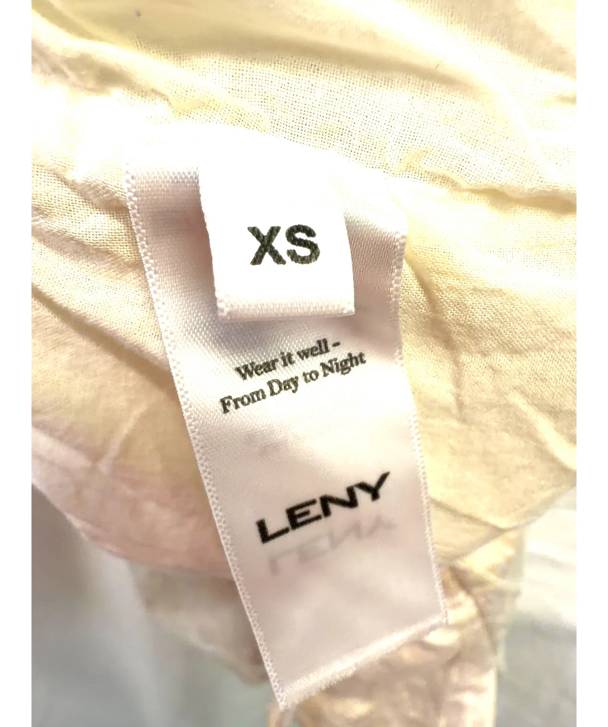 Leny Cream Nunu Shorts, size UK XS — care label