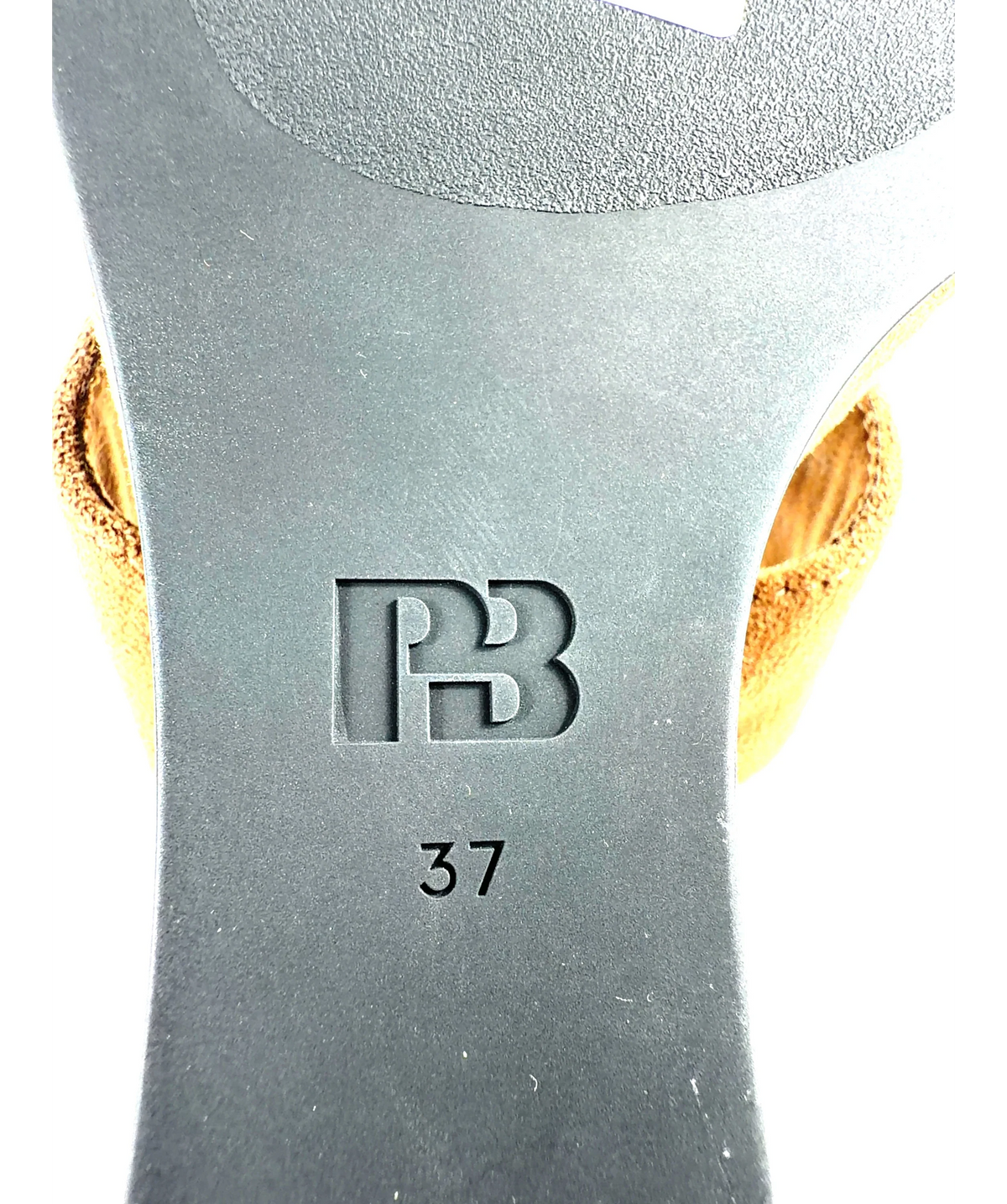 Pull&Bear tan Colour, size UK 4 EU 37 👠 — care label