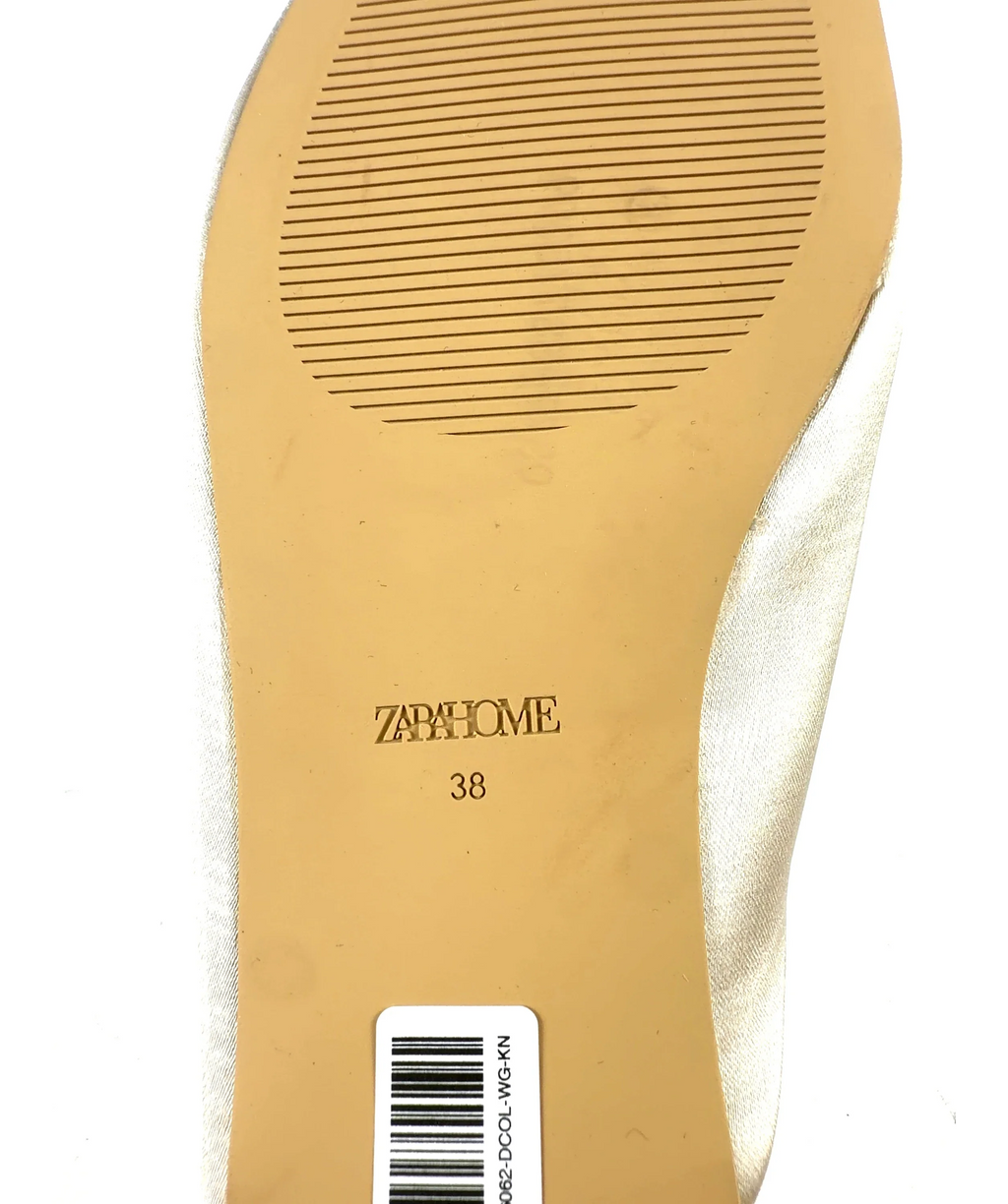 ZARA Metallic Colour, size UK 5 EU 38 👠 — care label