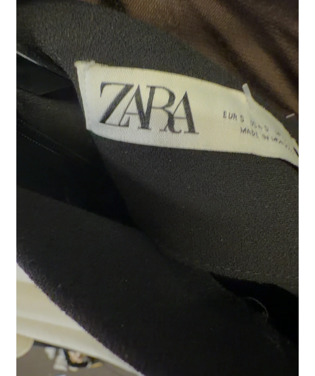 ZARA Black Colour, size UK S — label