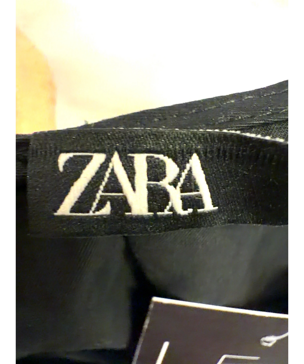 ZARA Black V-neck sleeveless midi dress, size UK S — detail