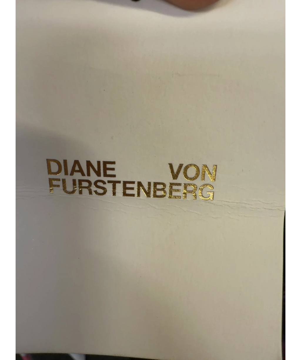 Diane von Furstenberg Black Dolores Dress, size UK M — detail