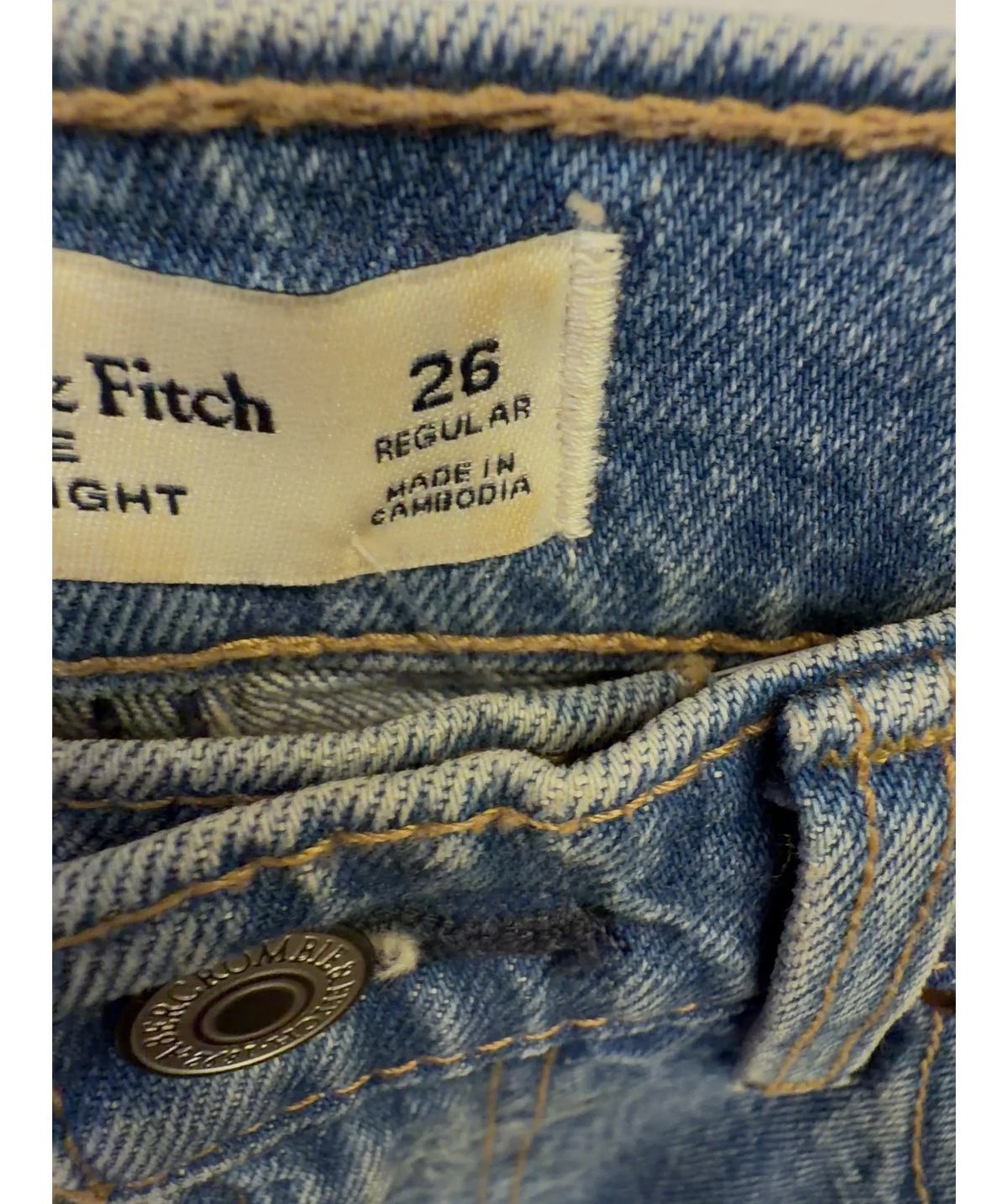 ABERCROMBIE & FITCH Blue Colour, size W26 — care label