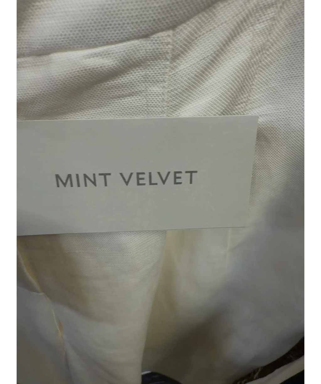 Mint Velvet ivory Cream Linen Blend Cropped Trousers, size UK XS — detail