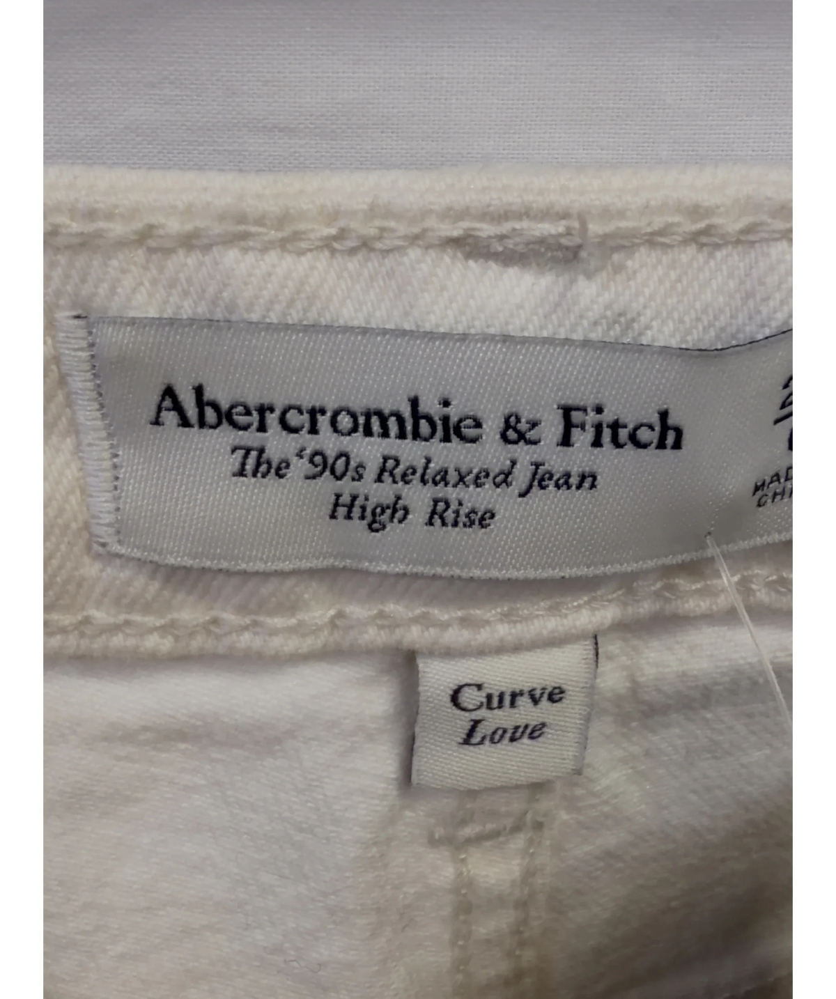 ABERCROMBIE & FITCH silver Curve Love The '90s Relaxed Jean High Rise, size W25 — detail