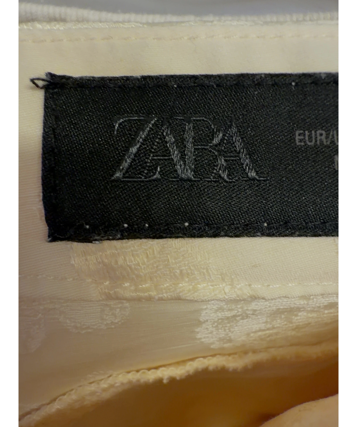 ZARA Cream ZW Collection Jacquard Barrel Trousers, size UK XS — detail