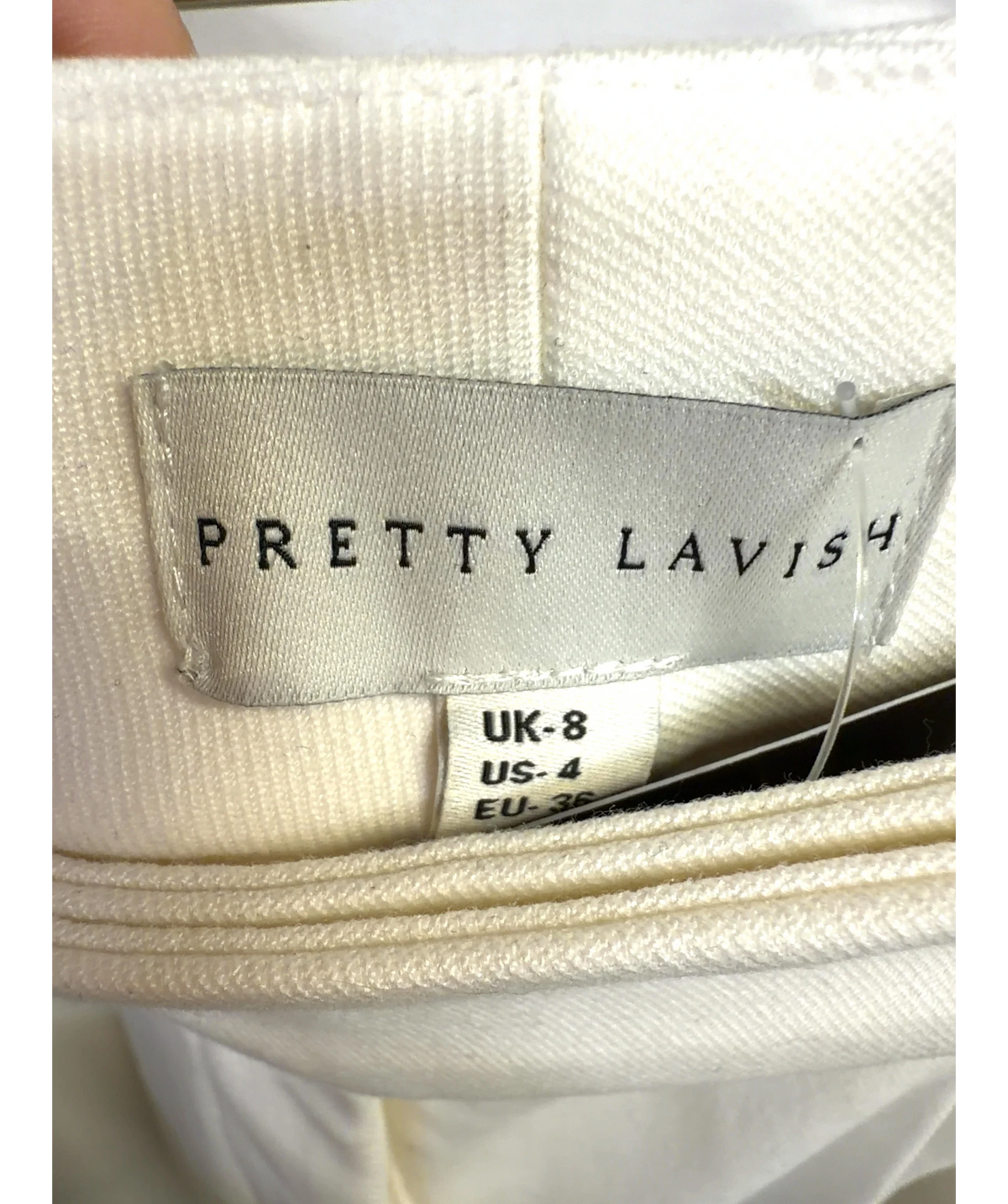 PRETTY LAVISH Cream Colour, size UK 8 — detail
