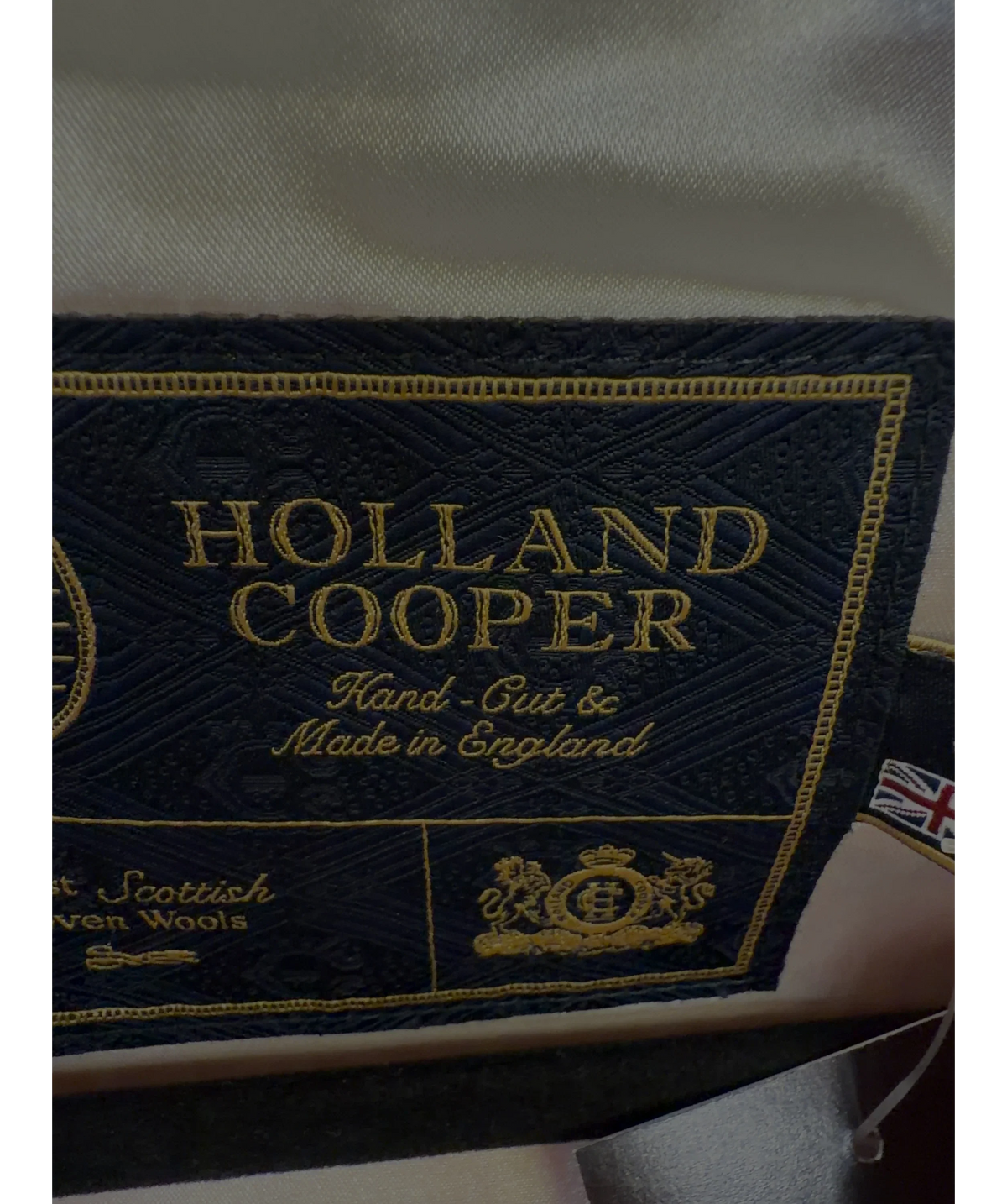 HOLLAND COOPER Pink Hampton Waistcoat, size UK 8 — detail