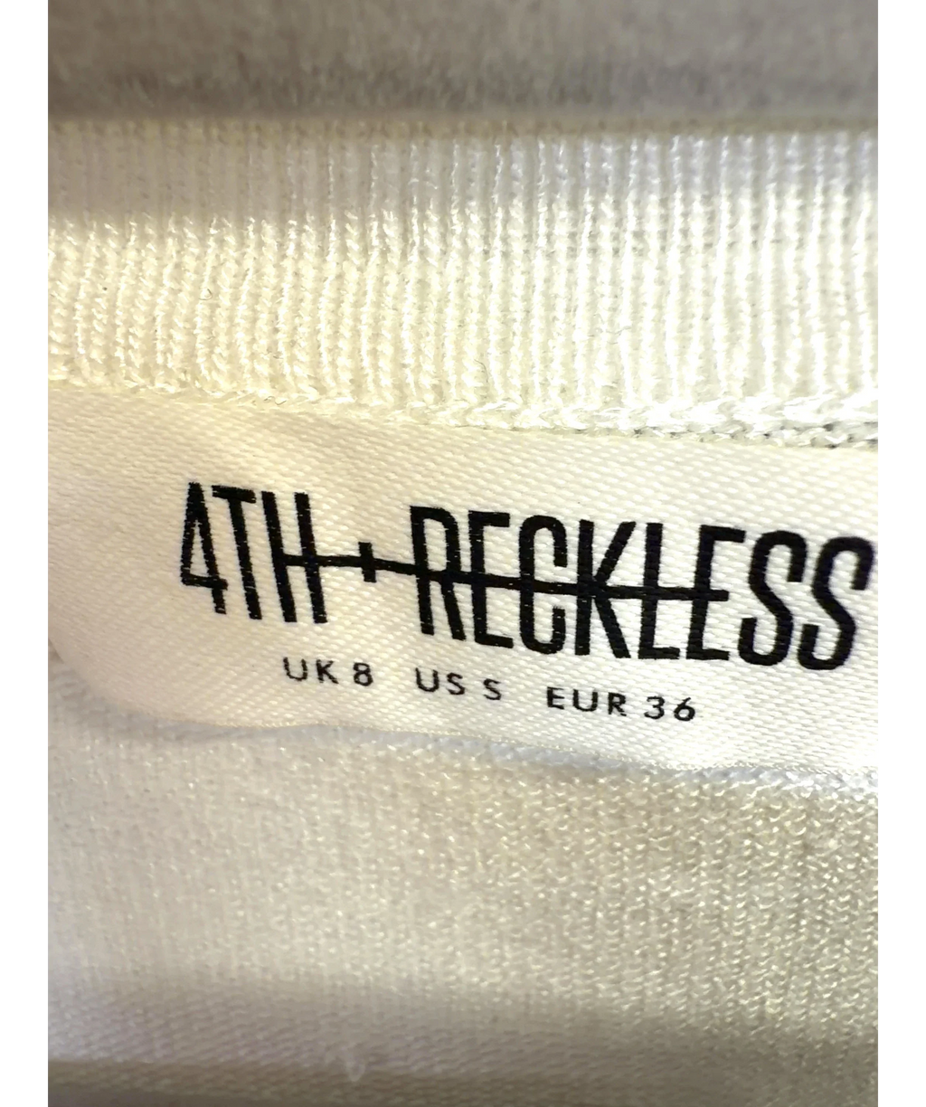 4th & Reckless White fitted collared knit top, size UK 8 — detail