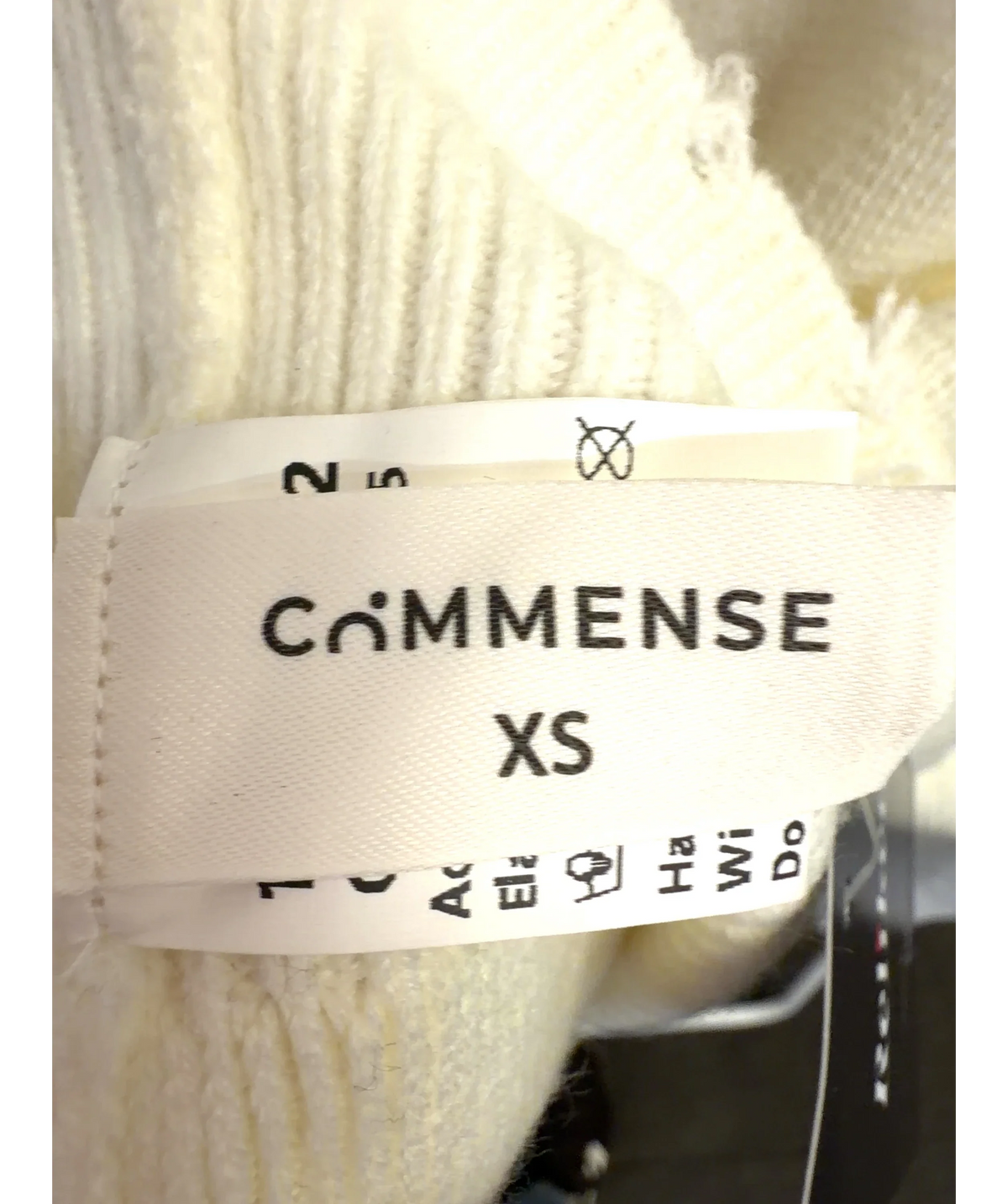 Commense Cream Vintage Pearl Edge / Pearl Trim Ripped Hem Cardigan, size UK XS — detail