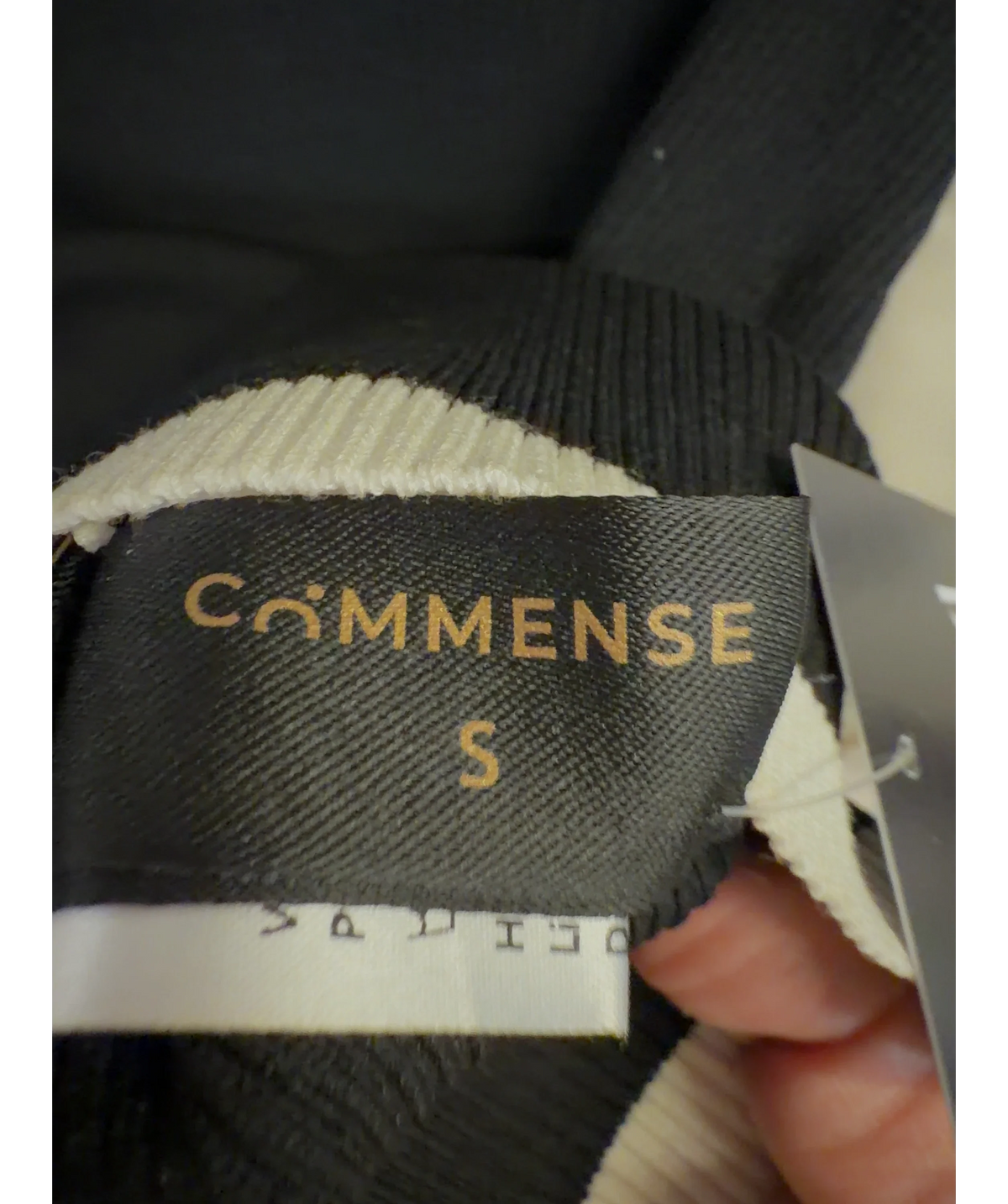 Commense Black Colour, size UK S — detail