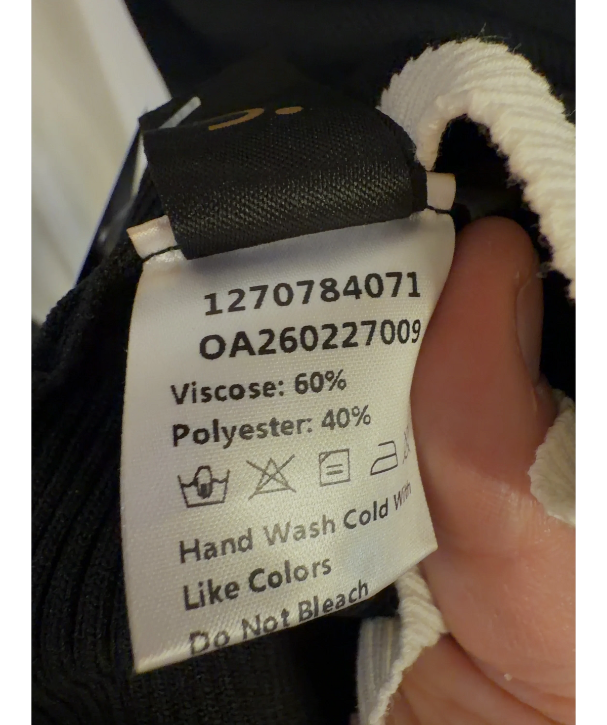 Commense Black Colour, size UK S — label