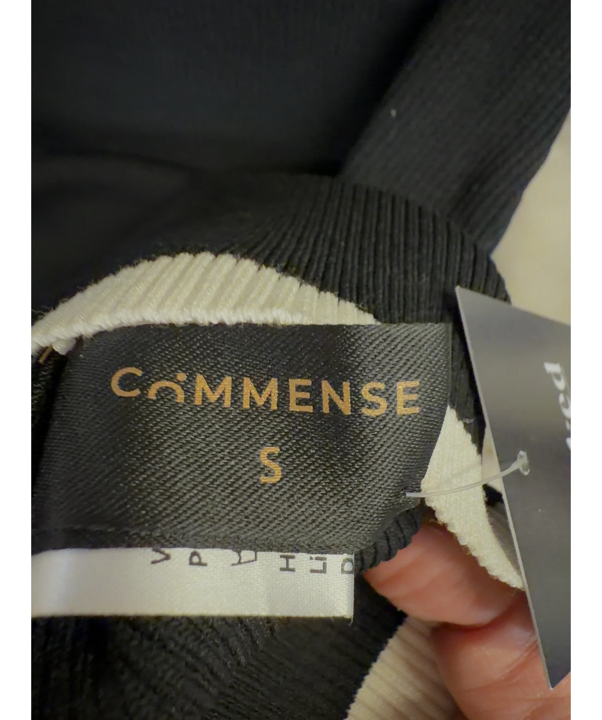 Commense Black Colour, size UK S — care label