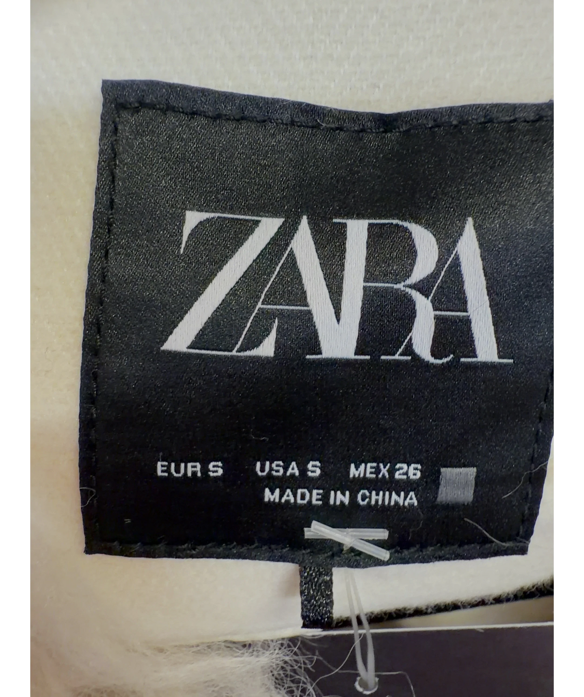 ZARA Cream shaggy faux fur jacket, size UK S — detail