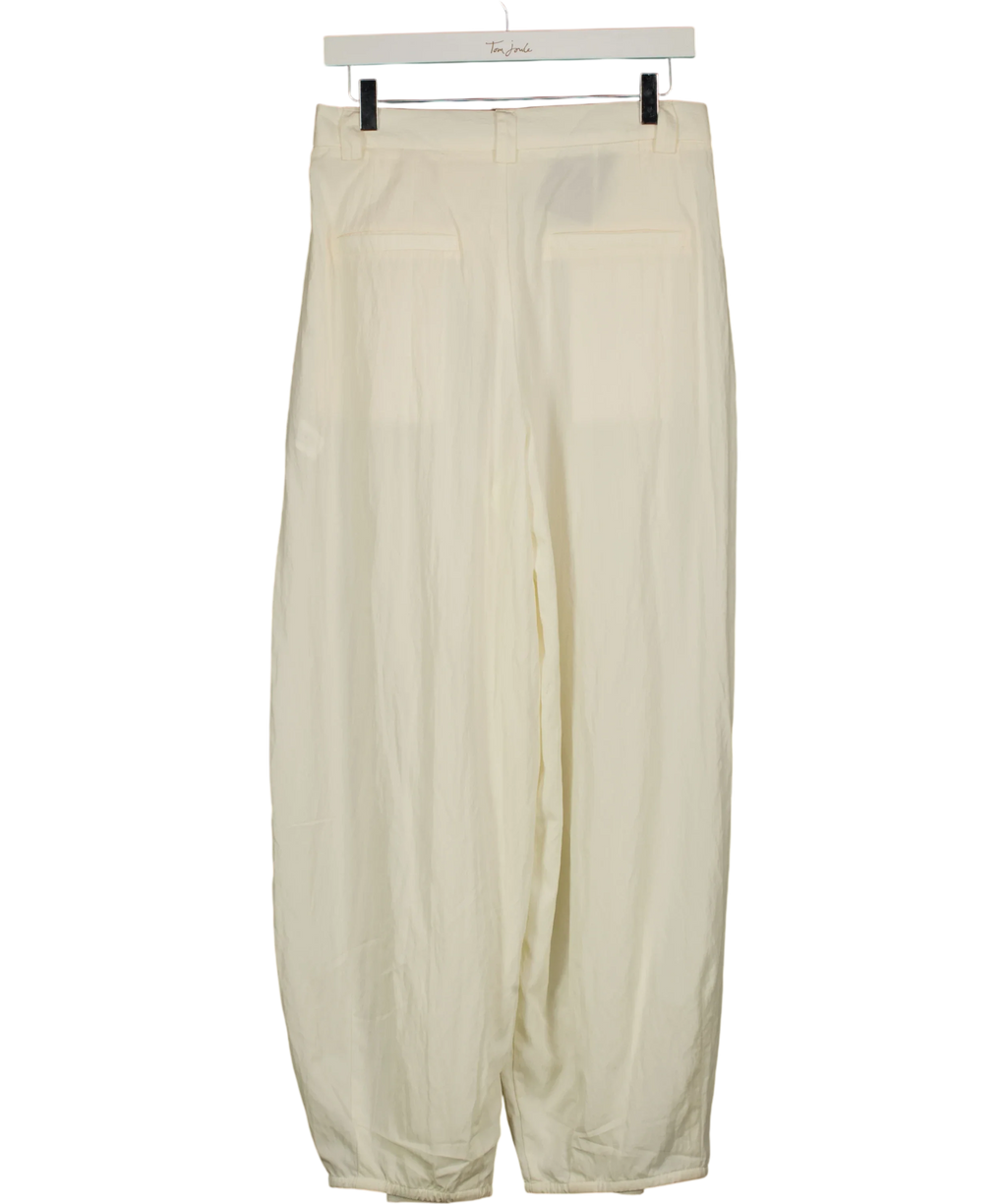 Pull&Bear Cream pleated wide-leg trousers, size UK 8 — back