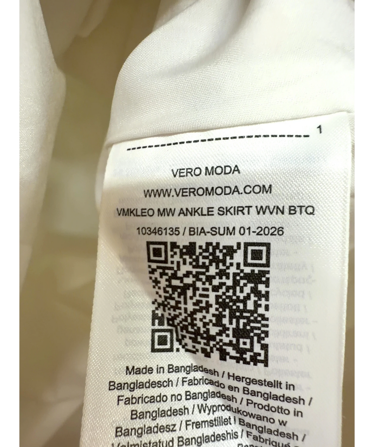 Vero Moda White VMKLEO MW ANKLE SKIRT WVN BTQ, size UK S — label
