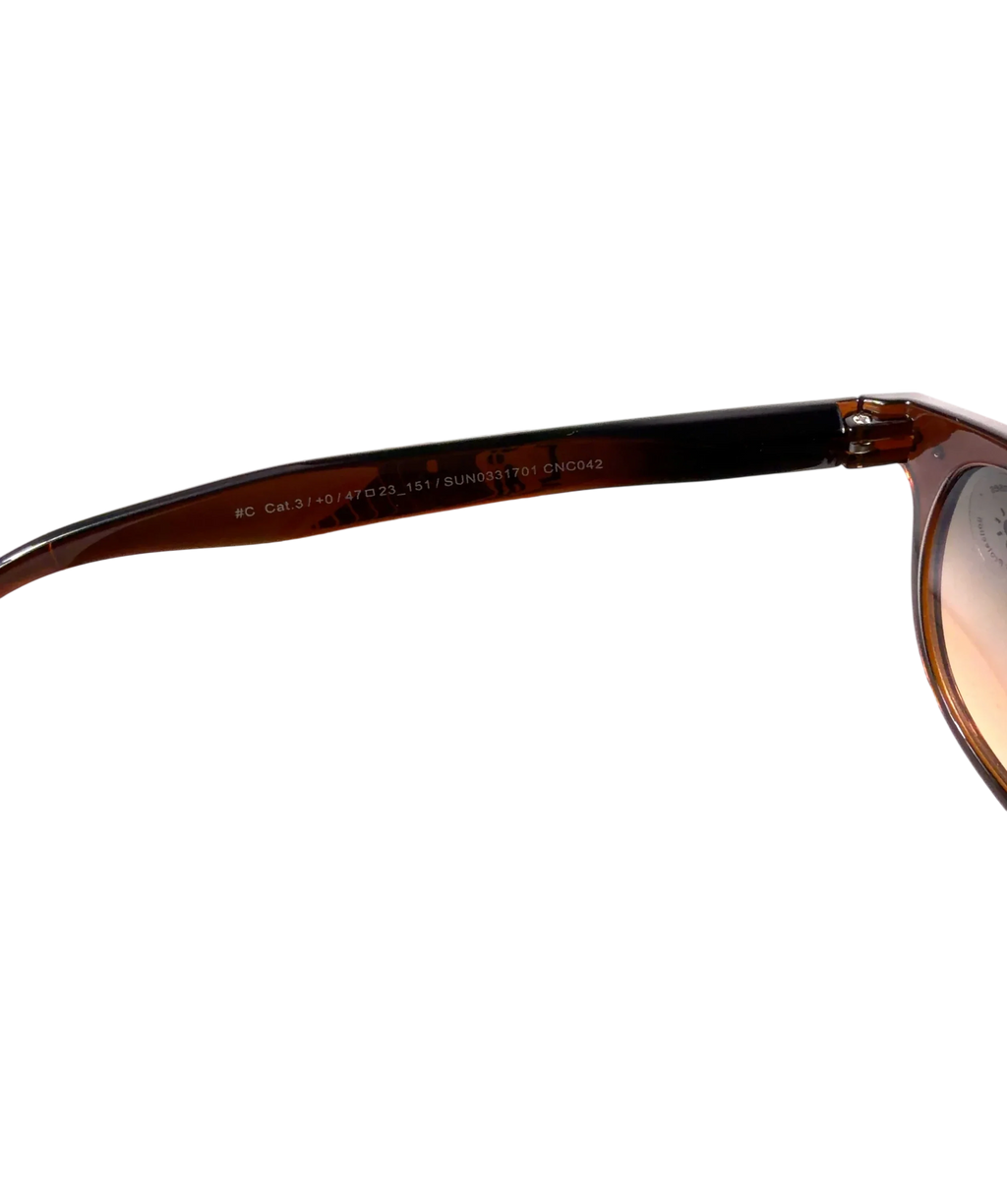 IZIPIZI Brown Sun #C Sunglasses — fabric detail