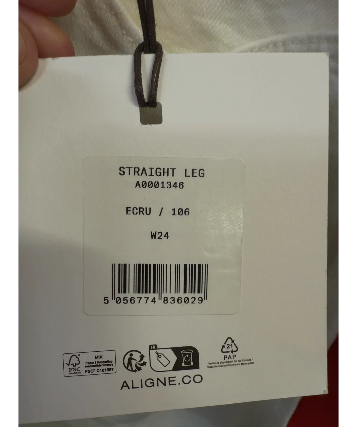 Aligne Cream STRAIGHT LEG, size W24 — care label
