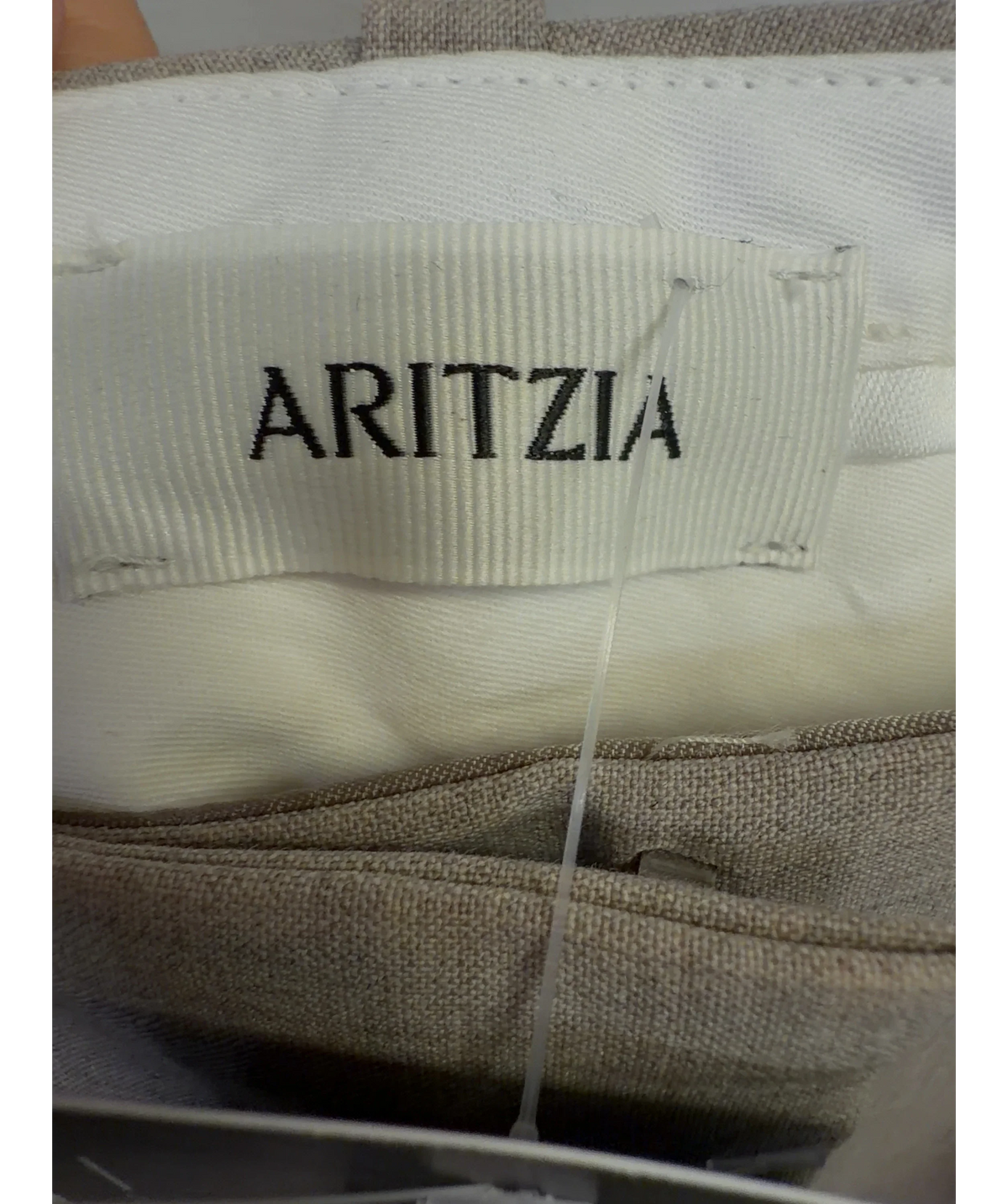 ARITZIA Beige The Effortless Pant™ Wool, size UK 4 — detail