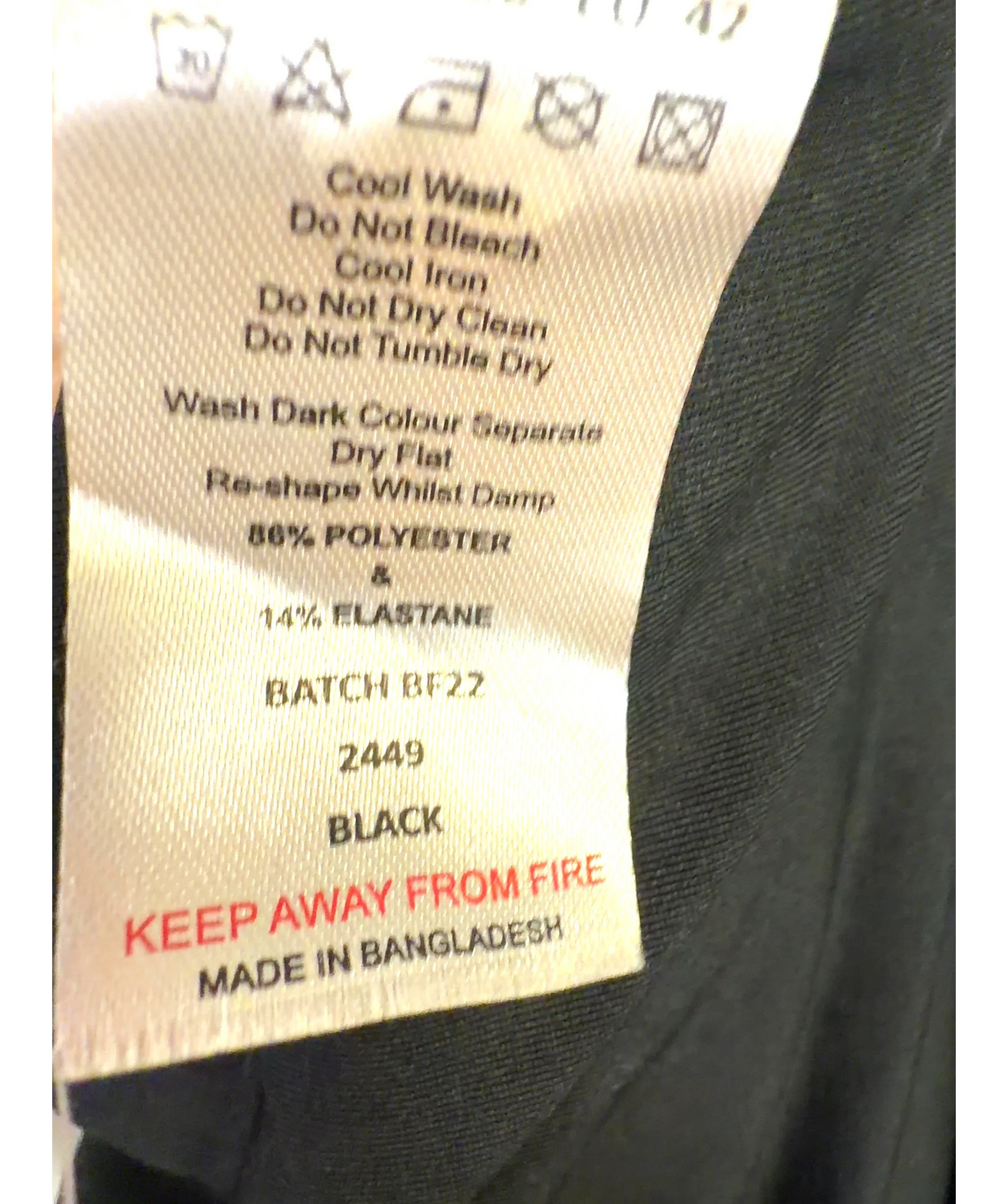OH POLLY Black Colour, size UK 14 — label