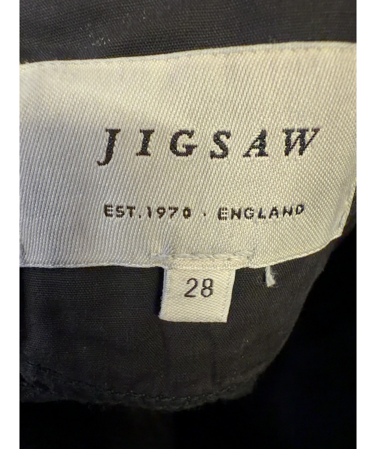 Jigsaw Black Tyne Wide Leg Cropped Jean, size W28 — care label