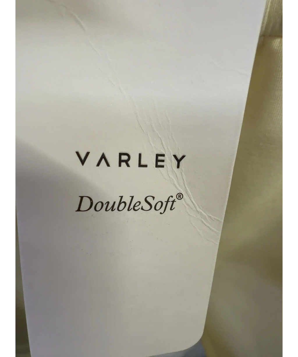 Varley Cream Coulter High Rise Short 3.5, size UK M — detail