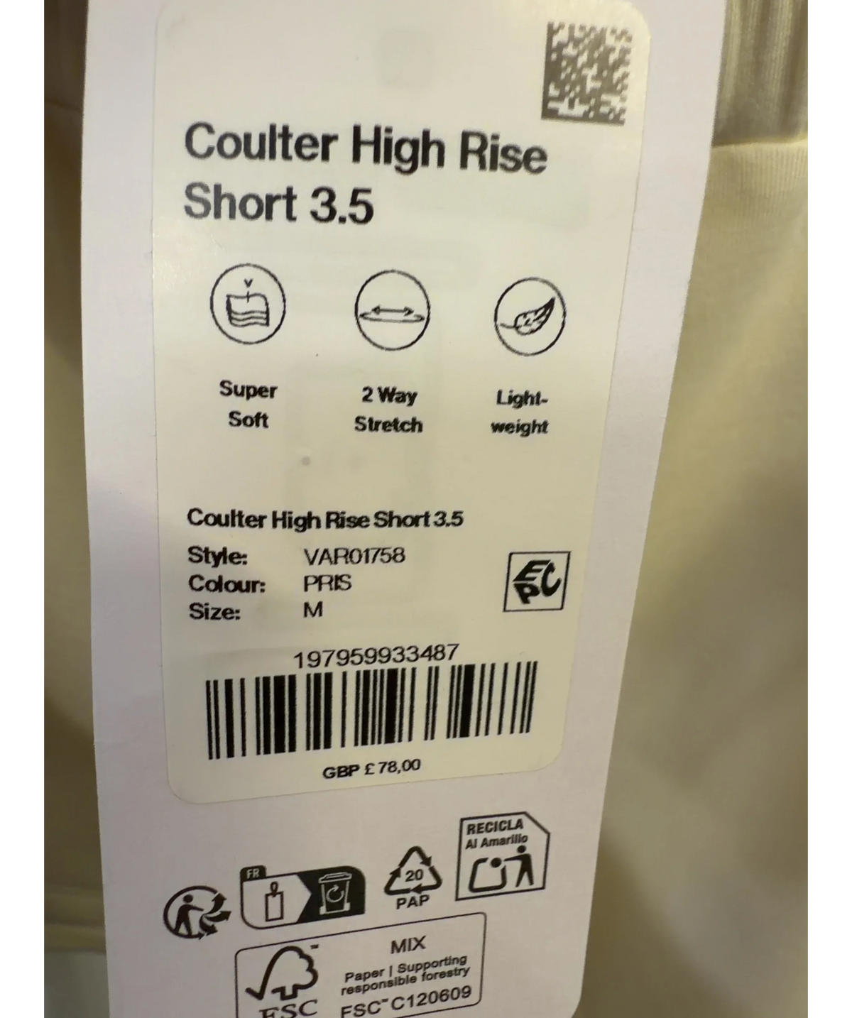Varley Cream Coulter High Rise Short 3.5, size UK M — label