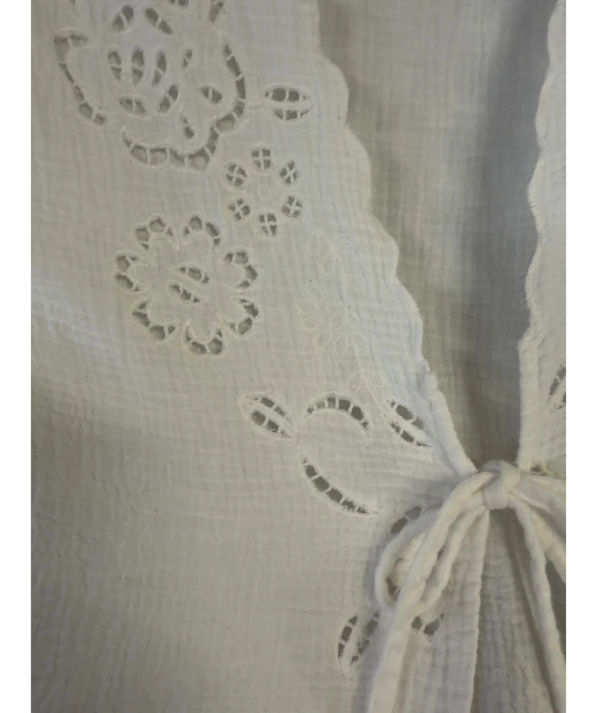 H&M White AnamariaPW Blouse, size UK S — detail