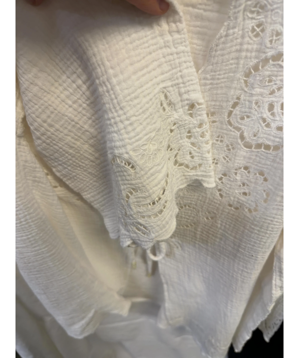 H&M White AnamariaPW Blouse, size UK S — label
