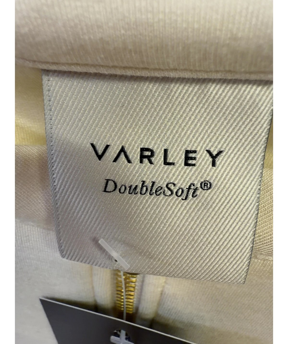 Varley Cream Simmons Half-Zip Tank Top, size UK S — detail