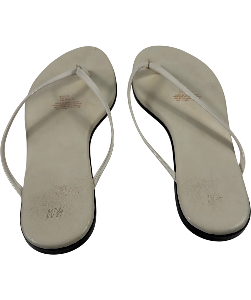 H&M White Colour, size UK 6 EU 39 👠 — back