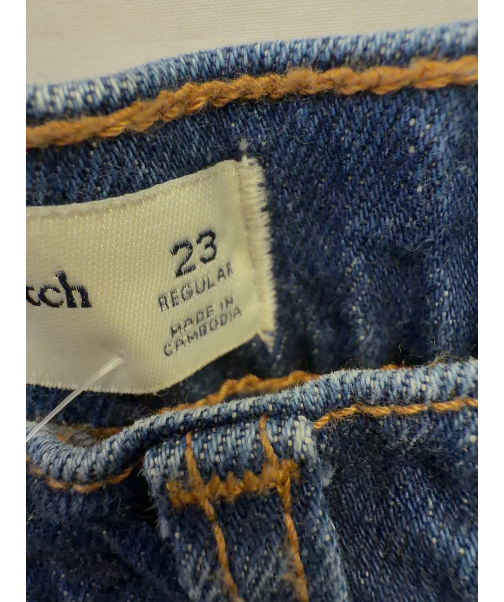 ABERCROMBIE & FITCH Blue The Baggy Low Rise, size W23 — care label