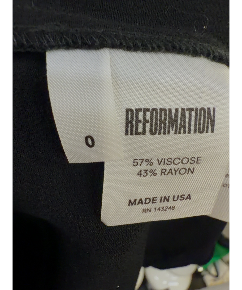 Reformation Black Colour, size UK 4 — care label