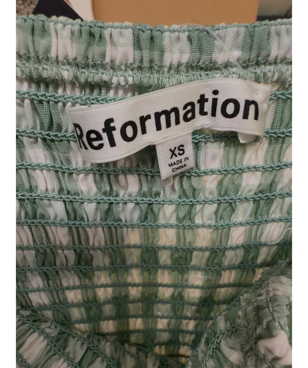 Reformation Green Colour, size UK XS — care label