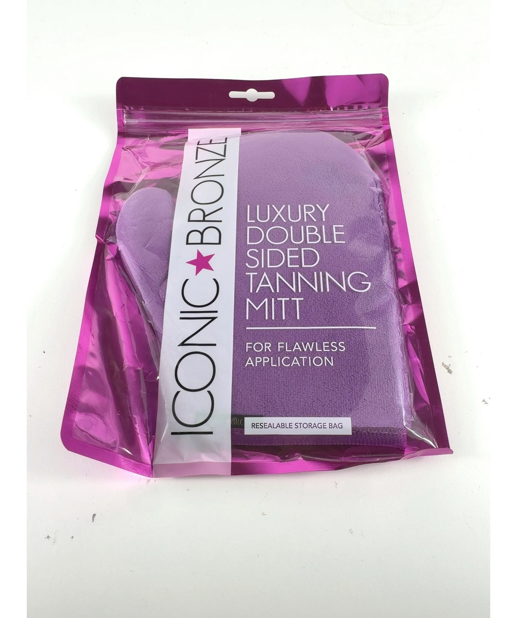 iconic bronze Luxury Double Sided Tanning Mitt — detail