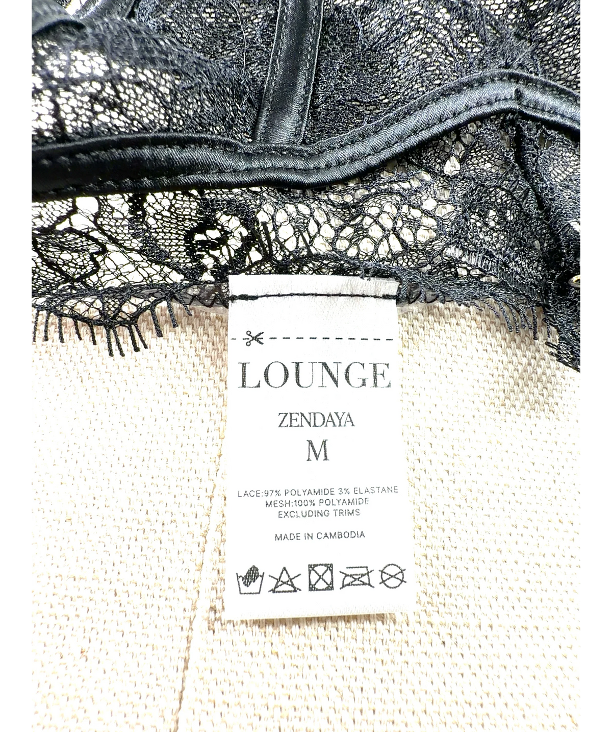 LOUNGE Black Zendaya Lace Thong, size UK M — care label